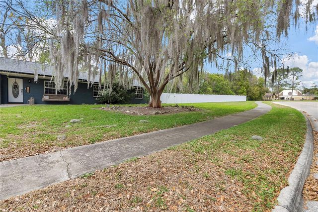 1152 SE 42ND AVENUE, Ocala, FL 34471
