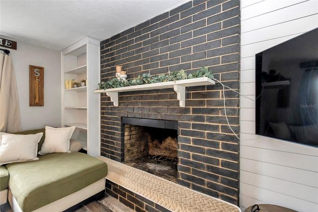 1152 SE 42ND AVENUE, Ocala, FL 34471