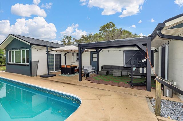 1152 SE 42ND AVENUE, Ocala, FL 34471