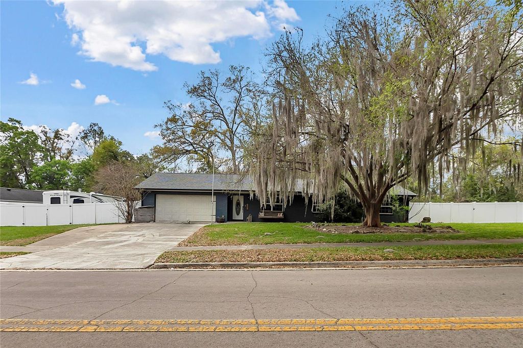 1152 SE 42ND AVENUE, Ocala, FL 34471
