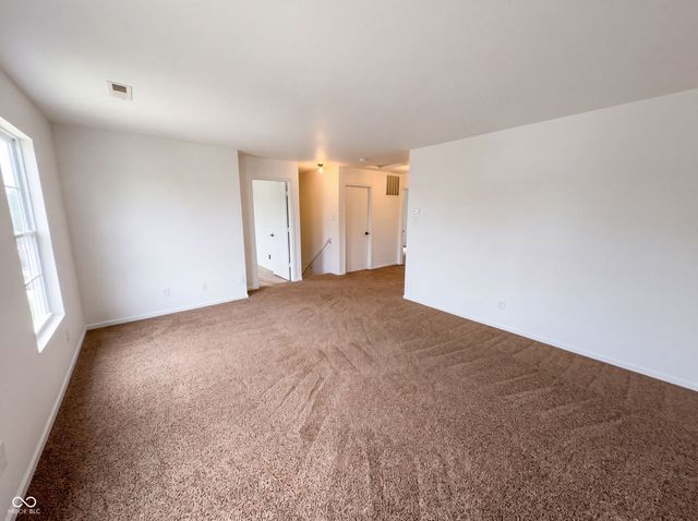 949 Colonial Way, Franklin, IN 46131