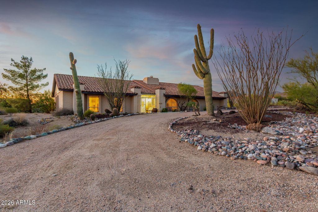 36444 N STARDUST Lane, Carefree, AZ 85377