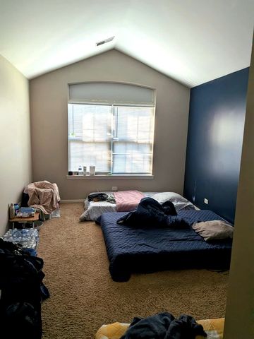 3125 Anton Drive 3125, Aurora, IL 60504