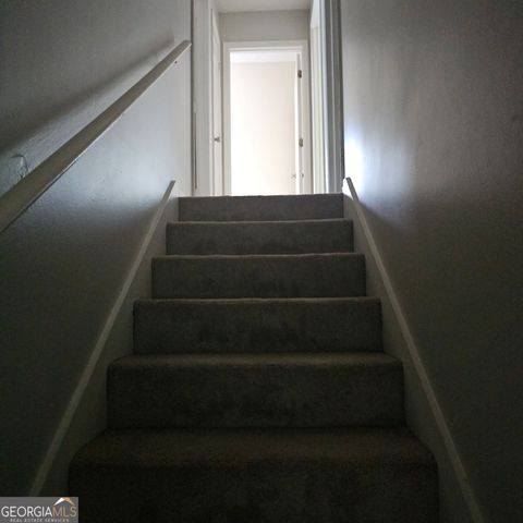5906 Summerglen Lane, College Park, GA 30349