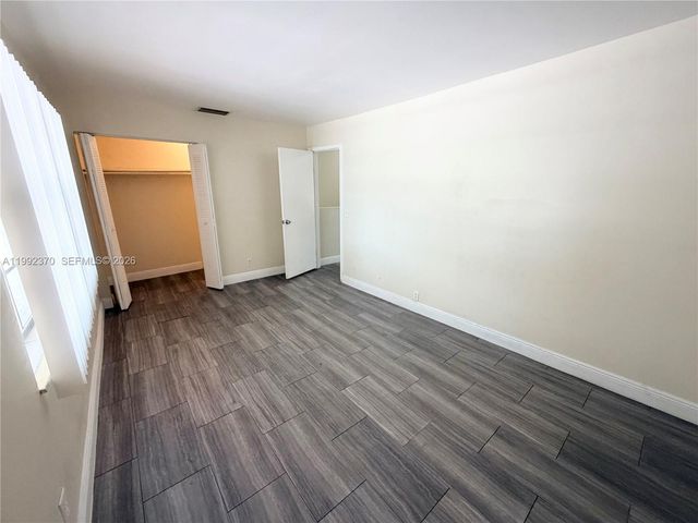 7505 Kimberly Blvd 125, North Lauderdale, FL 33068