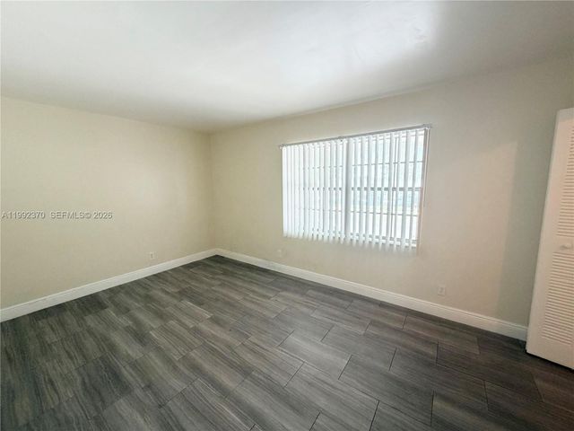 7505 Kimberly Blvd 125, North Lauderdale, FL 33068