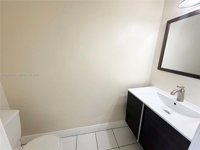 7505 Kimberly Blvd 125, North Lauderdale, FL 33068