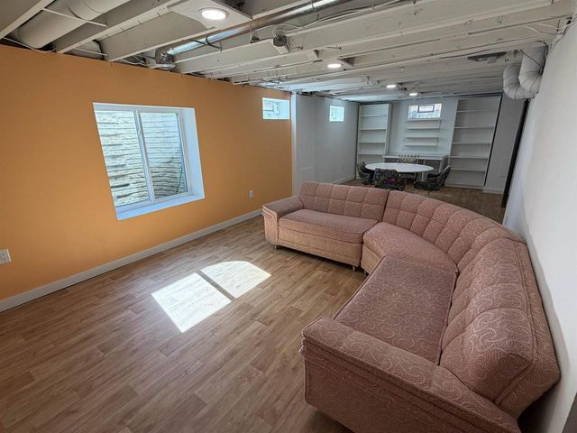 5533 Main Street, Mcfarland, WI 53558