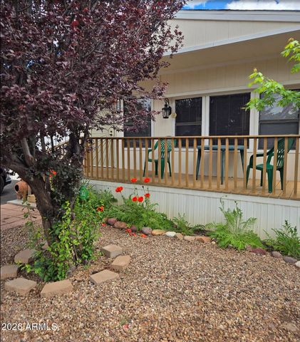 2261 Hanging Tree Lane, Overgaard, AZ 85933