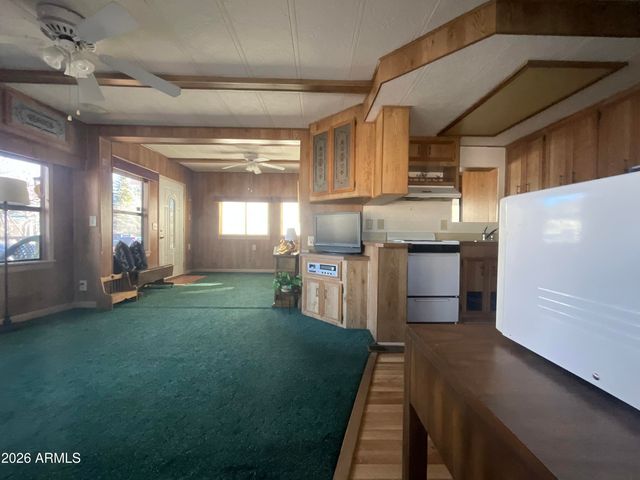 2261 Hanging Tree Lane, Overgaard, AZ 85933