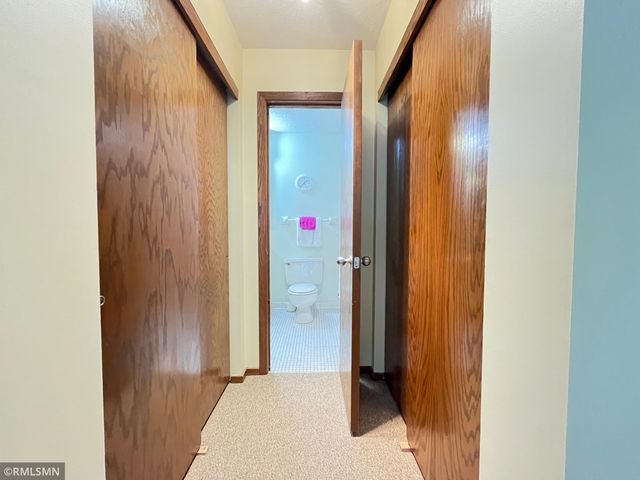 26 10th Street W 607, Saint Paul, MN 55102