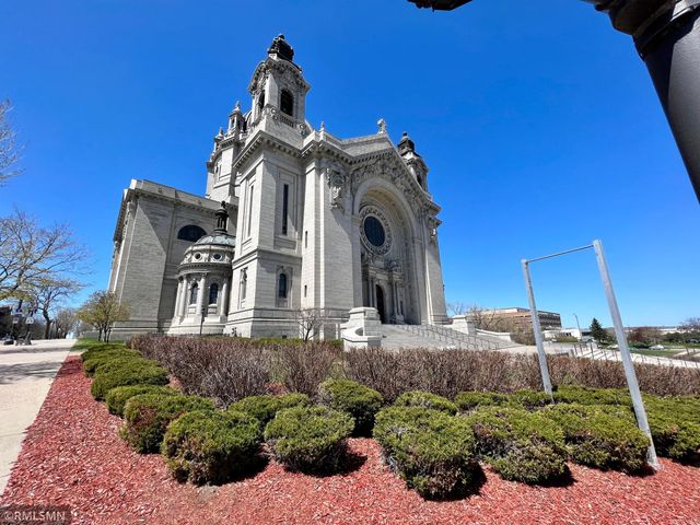 26 10th Street W 607, Saint Paul, MN 55102