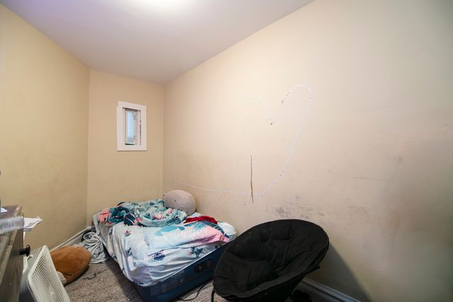 6237 S Ashland Avenue, Chicago, IL 60636