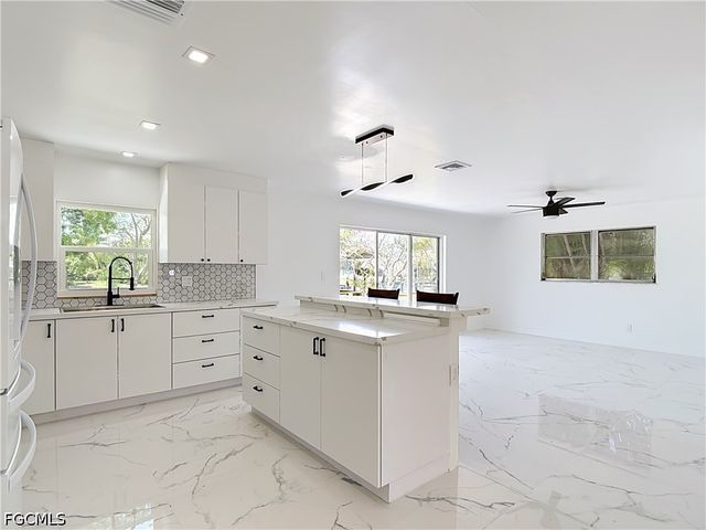 2137 Saint Croix AVE, Fort Myers, FL 33905