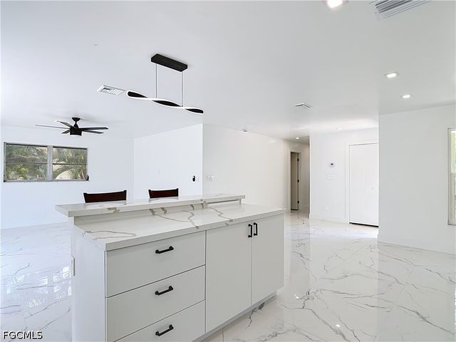 2137 Saint Croix AVE, Fort Myers, FL 33905