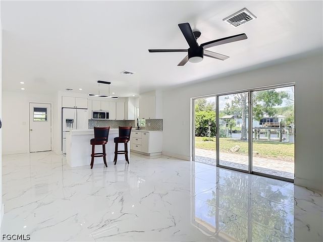2137 Saint Croix AVE, Fort Myers, FL 33905