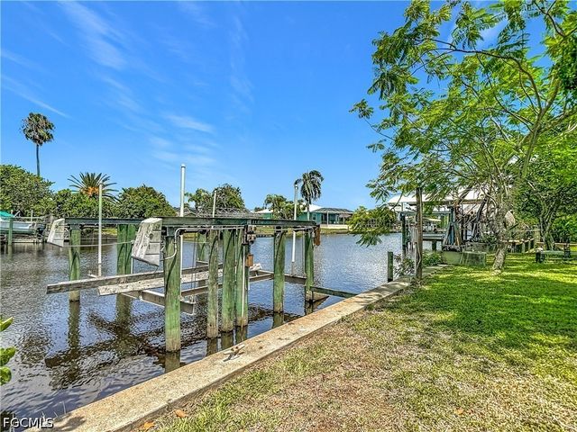 2137 Saint Croix AVE, Fort Myers, FL 33905