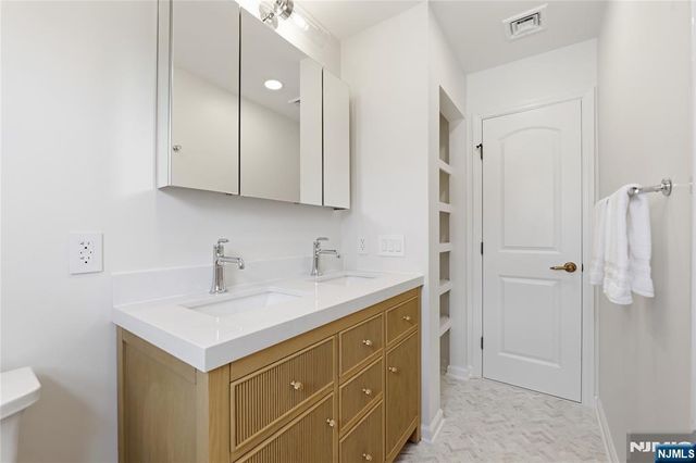 508 Tether Lane, Paramus, NJ 07652