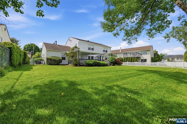 508 Tether Lane, Paramus, NJ 07652