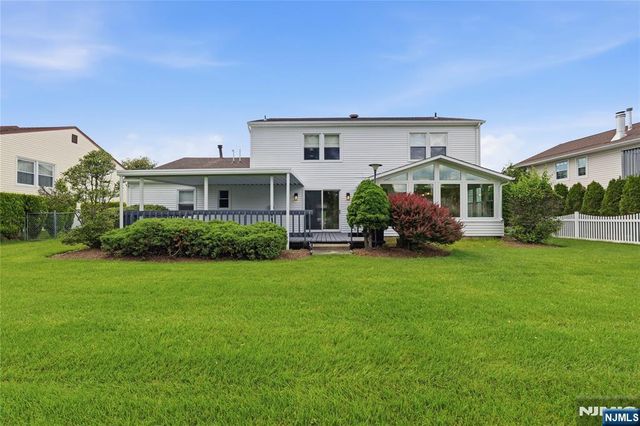 508 Tether Lane, Paramus, NJ 07652