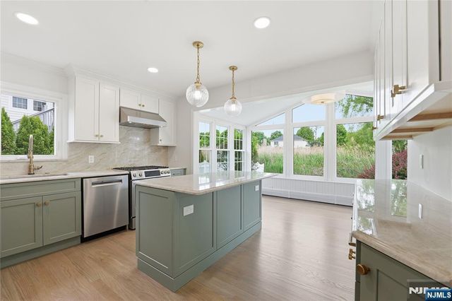 508 Tether Lane, Paramus, NJ 07652