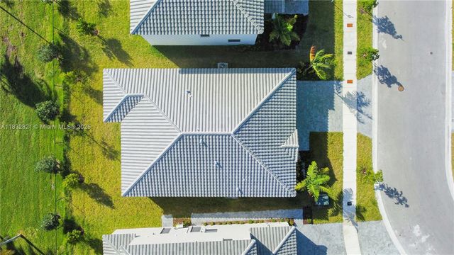 865 SE 26 RD, Homestead, FL 33035
