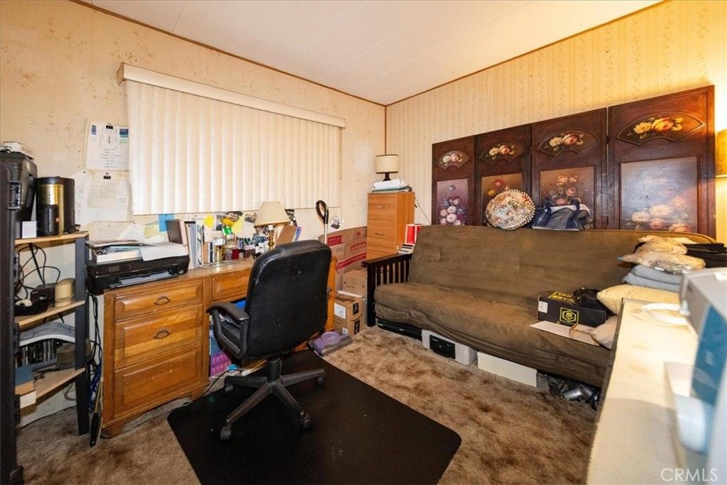 Image 22 of property listing at 725 W Thornton 68, Hemet, CA 92543