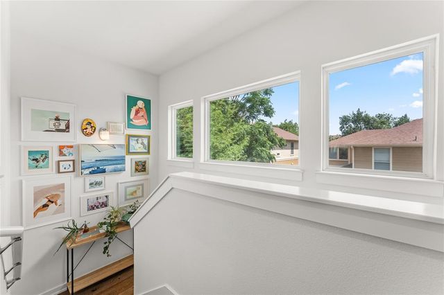6800 Menchaca RD 37, Austin, TX 78745