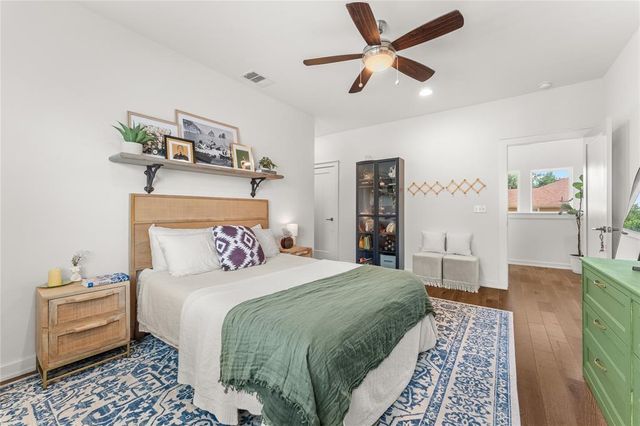 6800 Menchaca RD 37, Austin, TX 78745