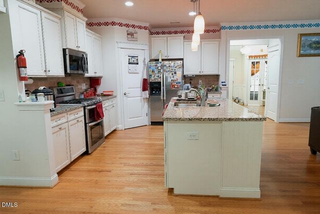 1132 Cozy Oak Avenue, Cary, NC 27519