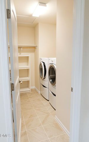 1132 Cozy Oak Avenue, Cary, NC 27519