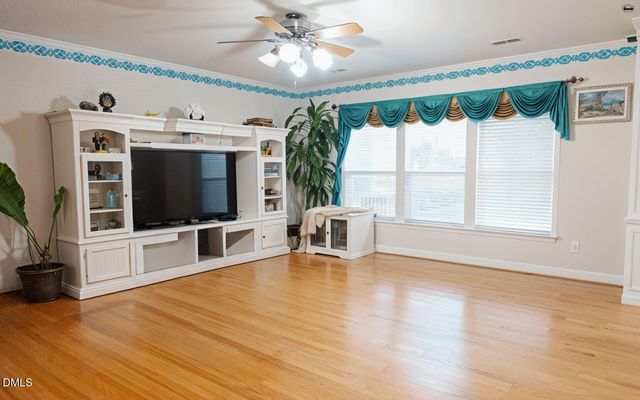 1132 Cozy Oak Avenue, Cary, NC 27519