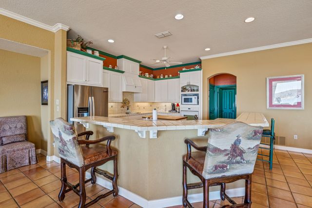 4204 Bluff View Drive, Granbury, TX 76048