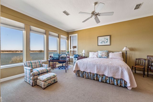 4204 Bluff View Drive, Granbury, TX 76048