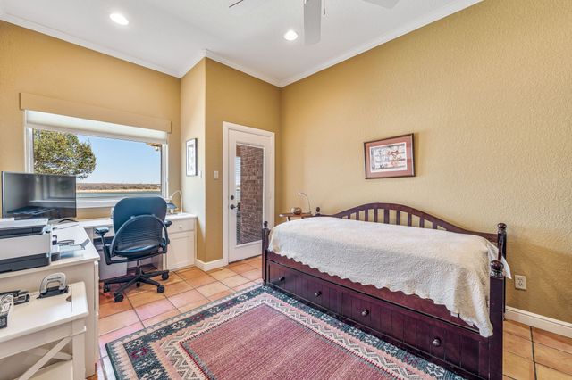 4204 Bluff View Drive, Granbury, TX 76048