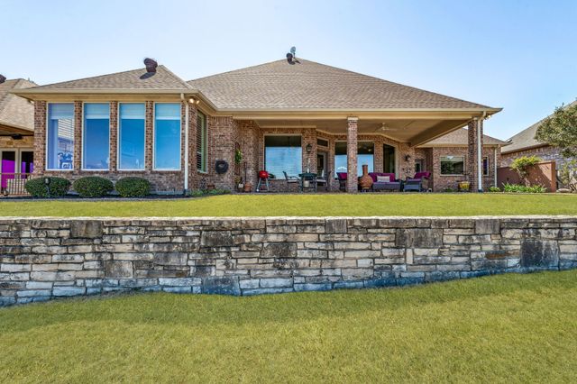 4204 Bluff View Drive, Granbury, TX 76048