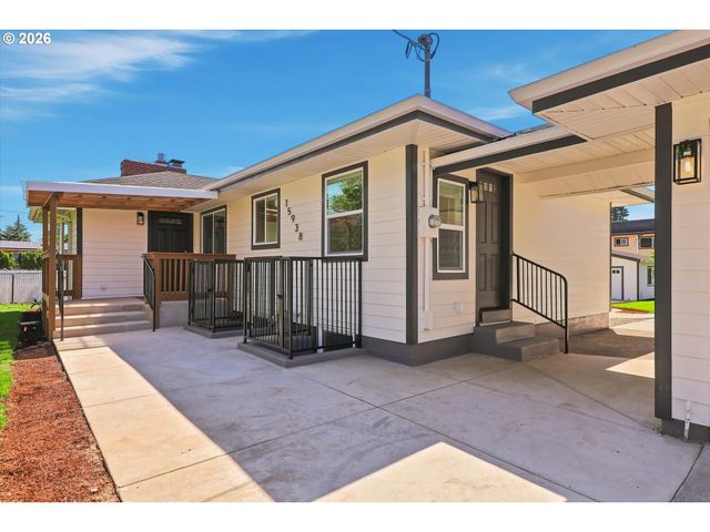 15938 Se ALDER St, Portland, OR 97233