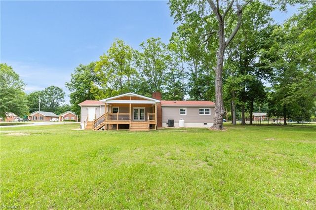 501 Lake Drive, Archdale, NC 27263