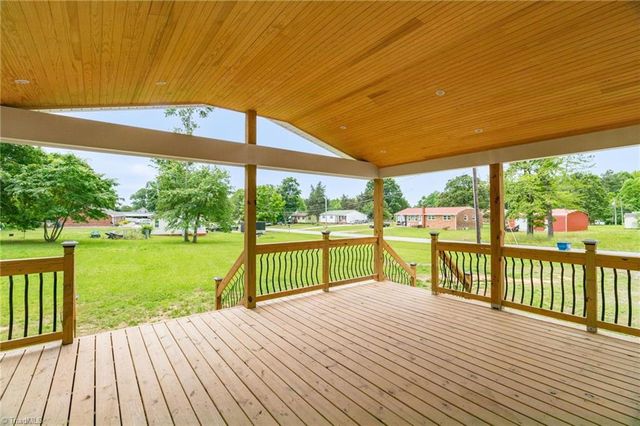 501 Lake Drive, Archdale, NC 27263