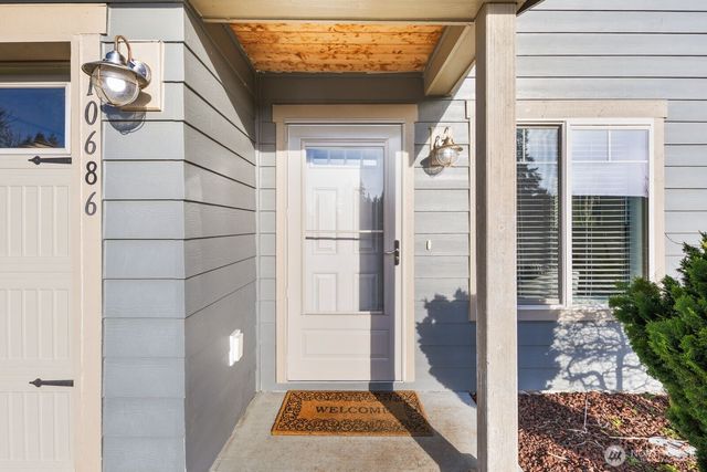 10686 NE Dawson Way, Kingston, WA 98346