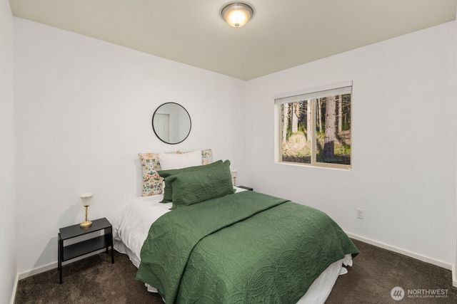 10686 NE Dawson Way, Kingston, WA 98346