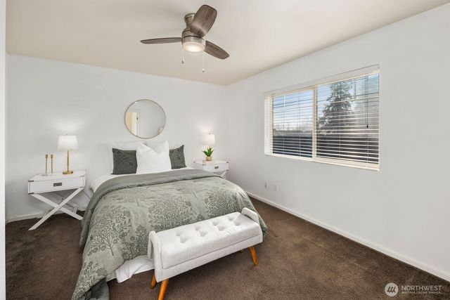 10686 NE Dawson Way, Kingston, WA 98346