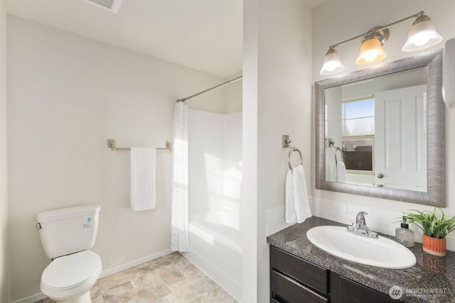 10686 NE Dawson Way, Kingston, WA 98346