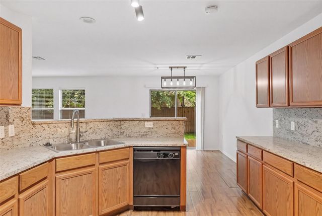 6629 Doyal DR, Austin, TX 78747