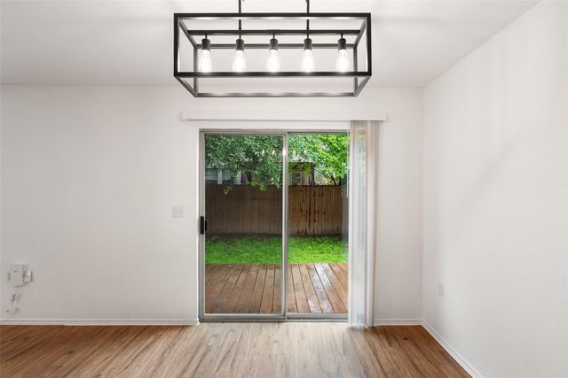 6629 Doyal DR, Austin, TX 78747