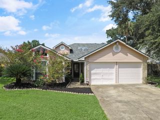 15618 Barbarossa Drive, Houston, TX 77083