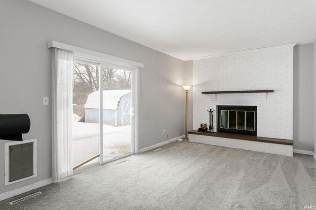 56036 Erhart Drive, Mishawaka, IN 46545