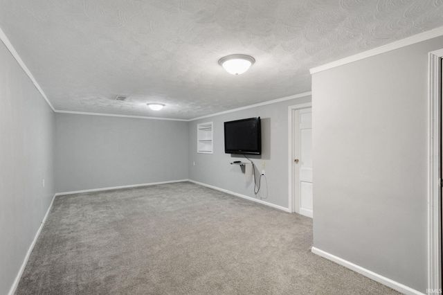 56036 Erhart Drive, Mishawaka, IN 46545