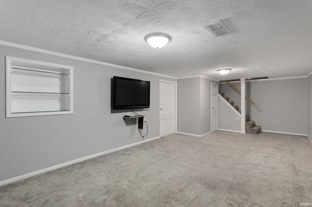 56036 Erhart Drive, Mishawaka, IN 46545