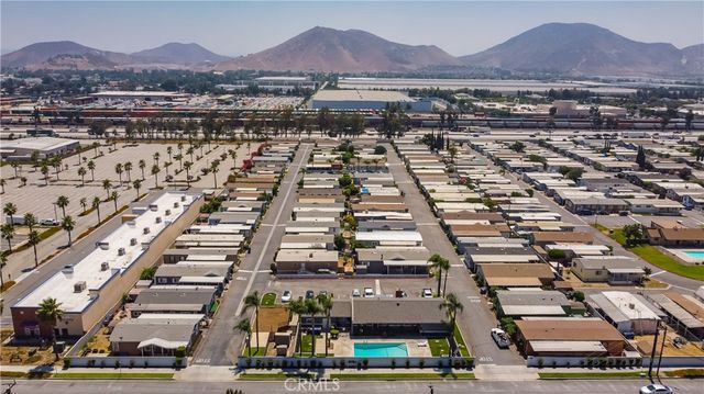 17377 Valley Boulevard 2, Fontana, CA 92335